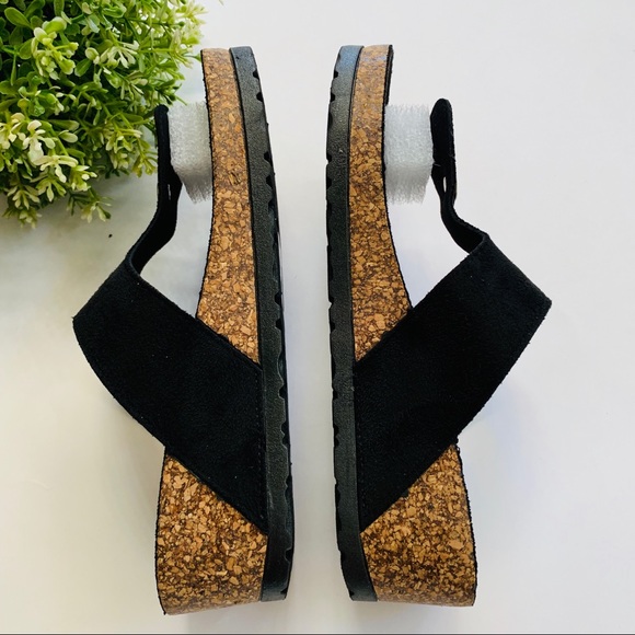 Qupid Ahana Black Stretch Suede Thong Sandal - Picture 4 of 6